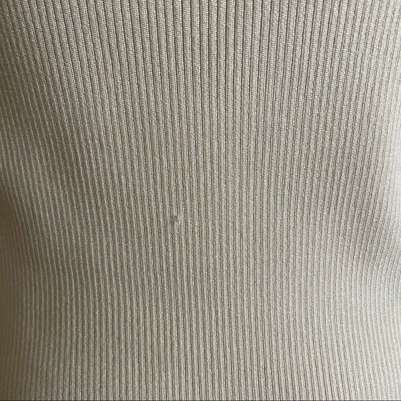 Ralph Lauren Black Label Ribbed Ruffle Knit Blouse Size Large - Picture 7 of 10